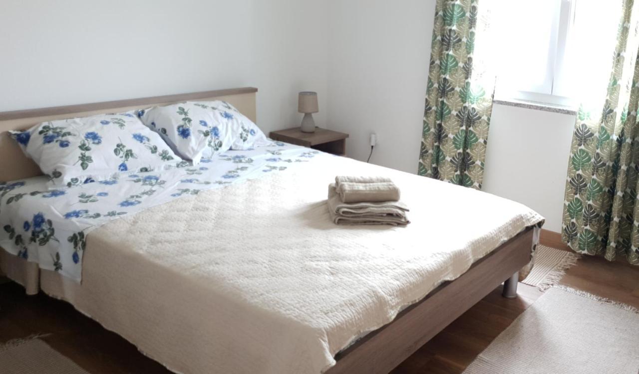 Apartman Lena Pula Exteriör bild