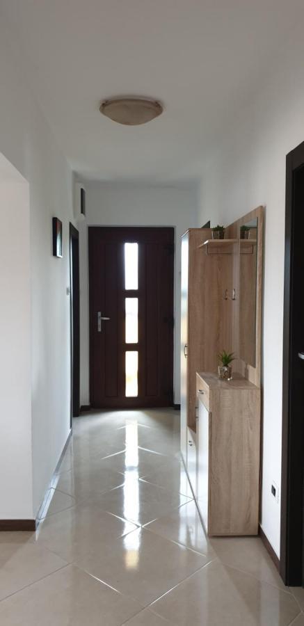 Apartman Lena Pula Exteriör bild