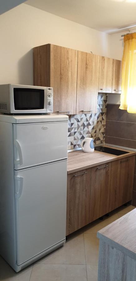 Apartman Lena Pula Exteriör bild